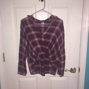 maroon flannel tuck in